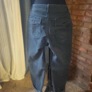 Banana Republic Factory Cropped Ankle Pants in Charcoal Gray